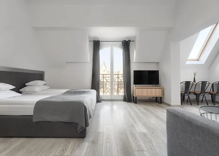 Platinum Apartment 3*